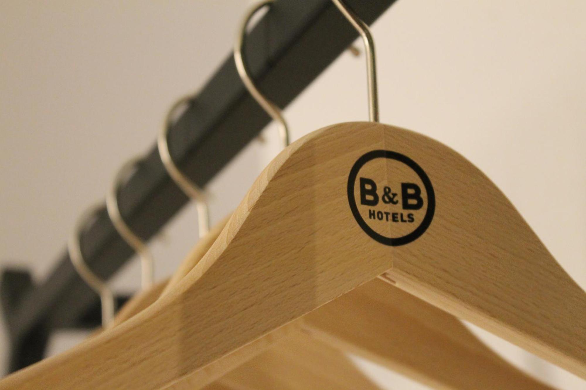 B&B Hotel Lisieux Parc Des Expositions Екстериор снимка